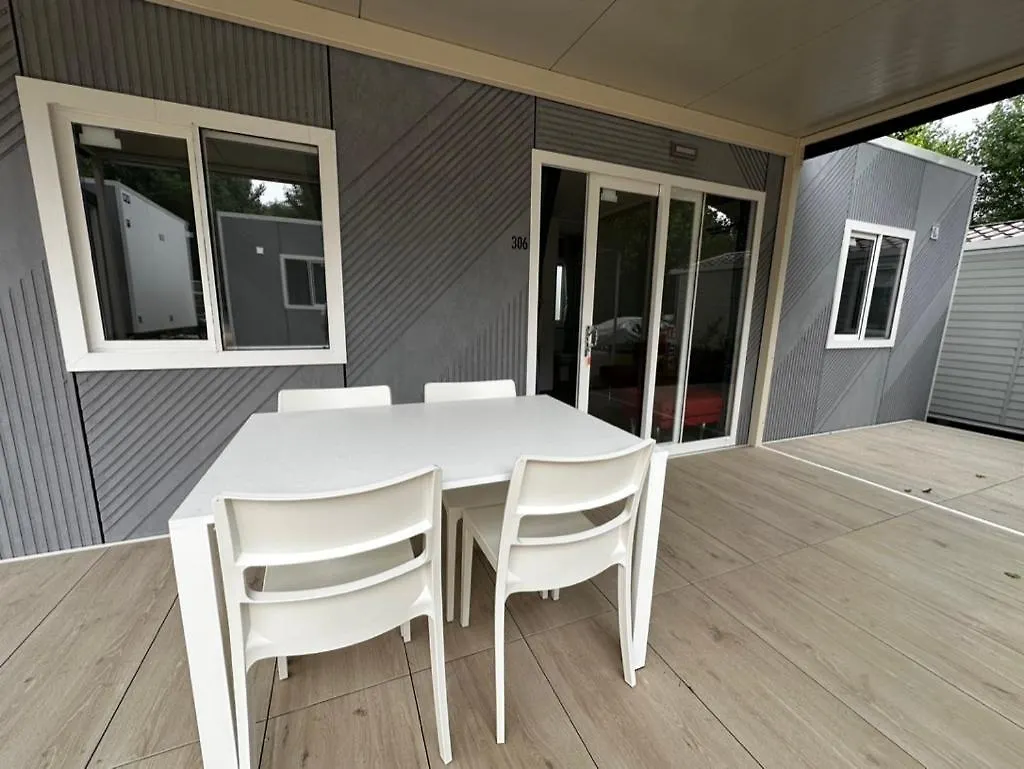 Campsite Eurocampingpacengo Lazise Italy